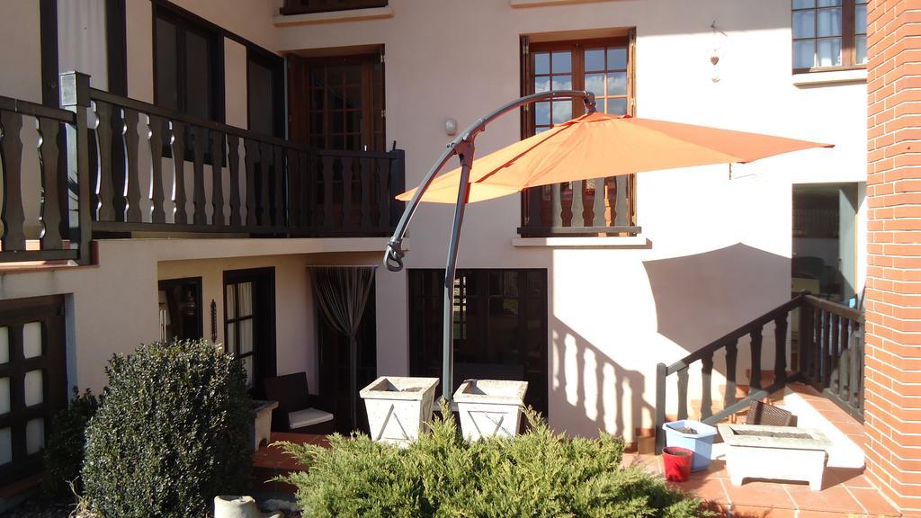La Maison Famille Durban-sur-Arize Exterior foto